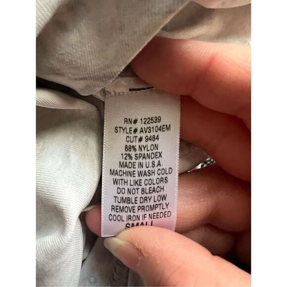 Avani tank top - Picture 8 of 8